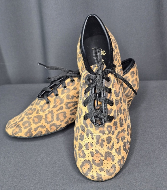 Teaching/Practice Shoes KD - Leopard Print Dance Shoes