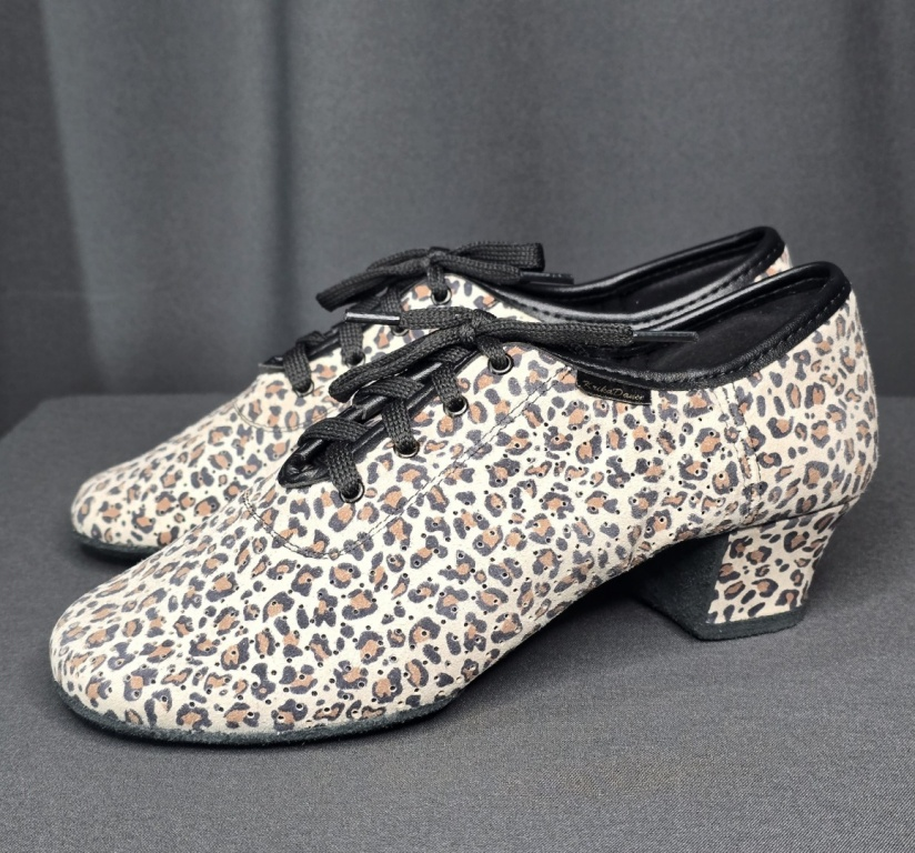 Teaching/Practice Shoes KD - White Leopard Print Dance Shoes